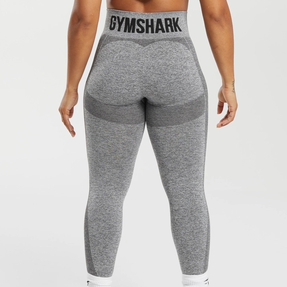 GYMSHARK | Flex High Waisted Leggings in Charcoal Gray